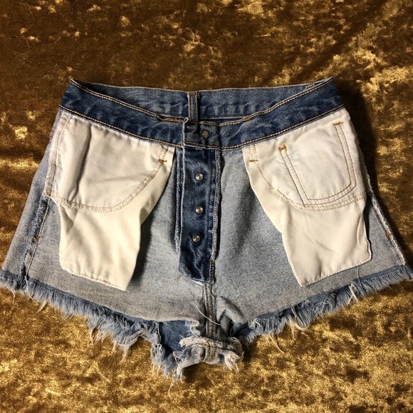 John Galt California - Denim Cutoff Shorts - Small - Picture 4 of 7